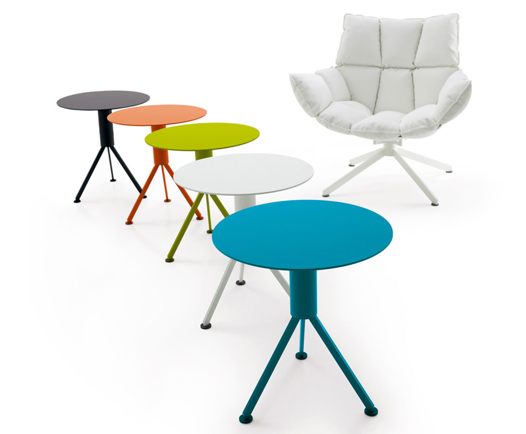 B&B Italia Outdoor kleiner Tisch Husk B&B Italia Outdoor kleiner Tisch Husk