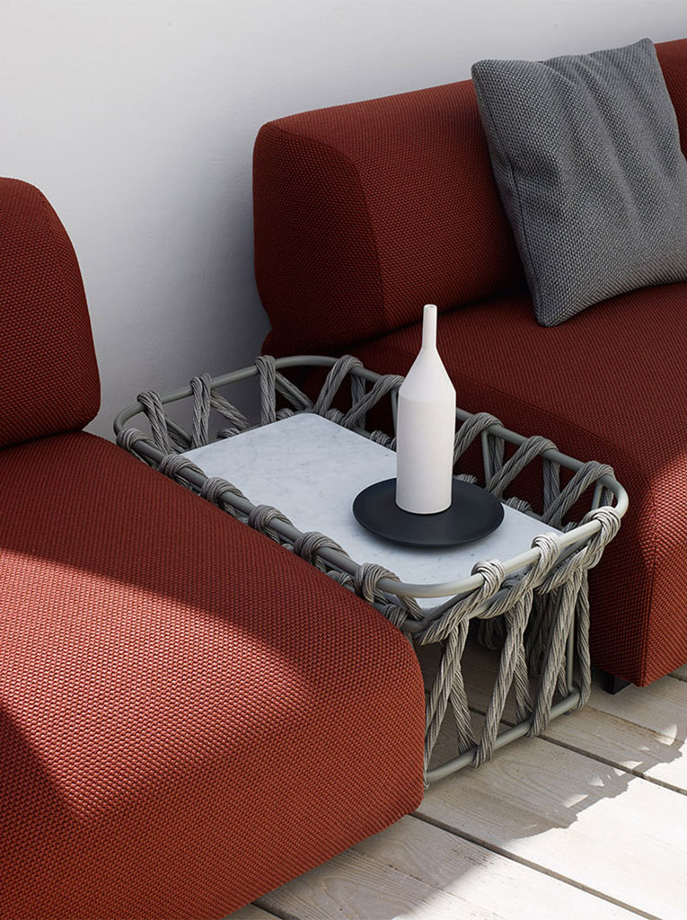 B&B Italia Outdoor Sofa Butterfly B&B Italia Outdoor Sofa Butterfly