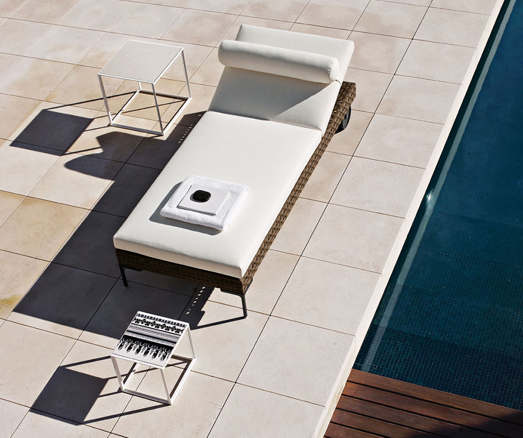 B&B Italia Outdoor Chaise Lounge Charles