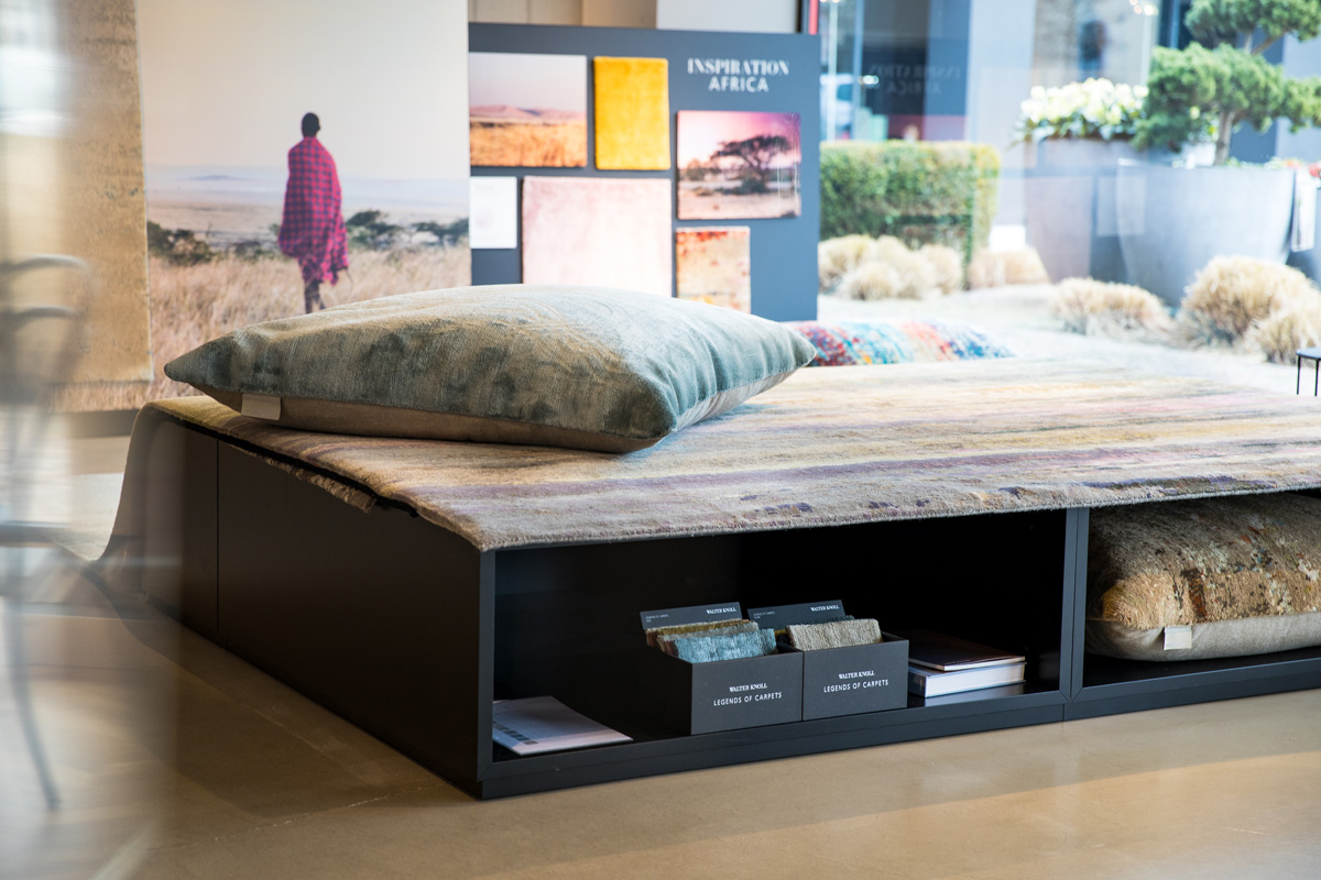 Blick in unsere Ausstellung: Legends of Carpets – Teppiche von Walter Knoll Legends of Carpets – Teppiche von Walter Knoll
