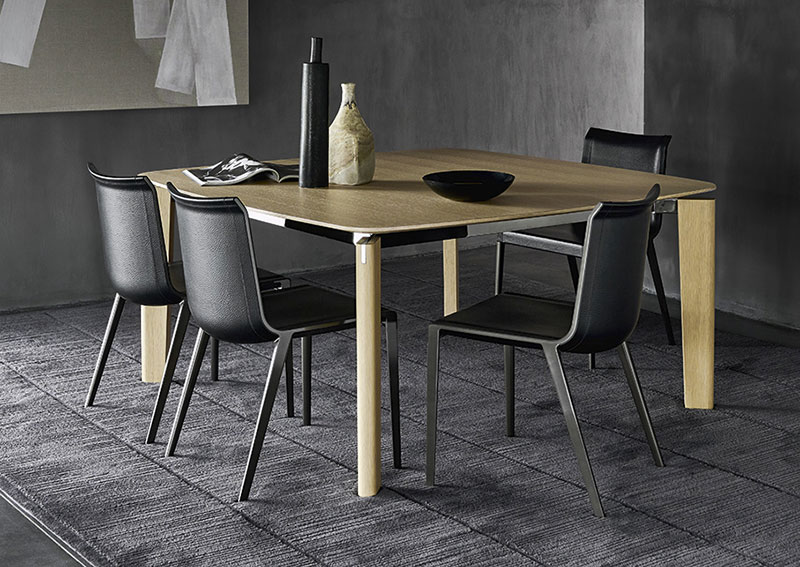 B&B Italia Tisch Oskar