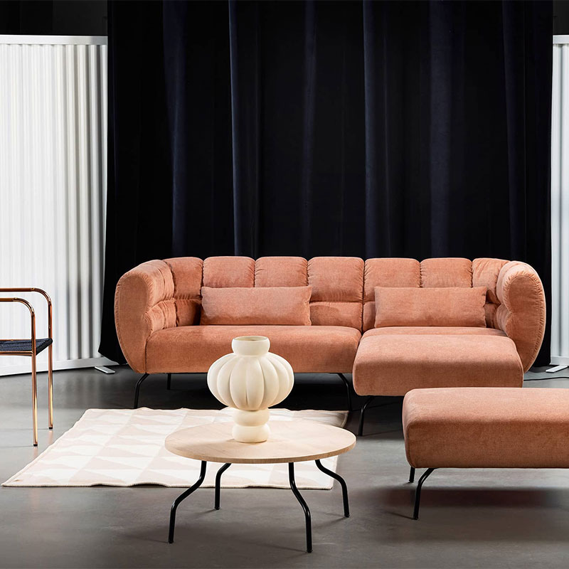 BEST OF DESIGN AWARD 2022 für brühl Sofa und Sessel Magnolia
