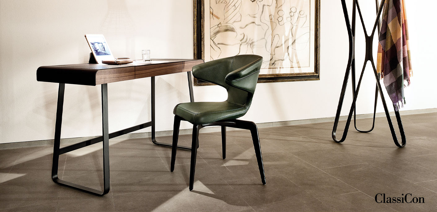 ClassiCon Munich Armchair. Credit: Manufacturer: ClassiCon, Photo: Daniel Breidt