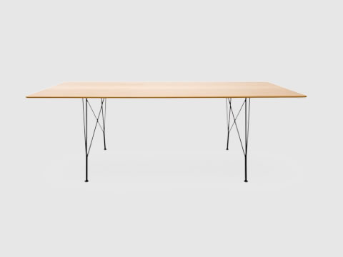 Die Jalis Esstische passen durch korrespondierende Unterteile zu den gleichnamigen Stühlen. Zur Wahl stehen Gestelle aus Draht oder Eschenholz.
 Tisch JALIS von COR