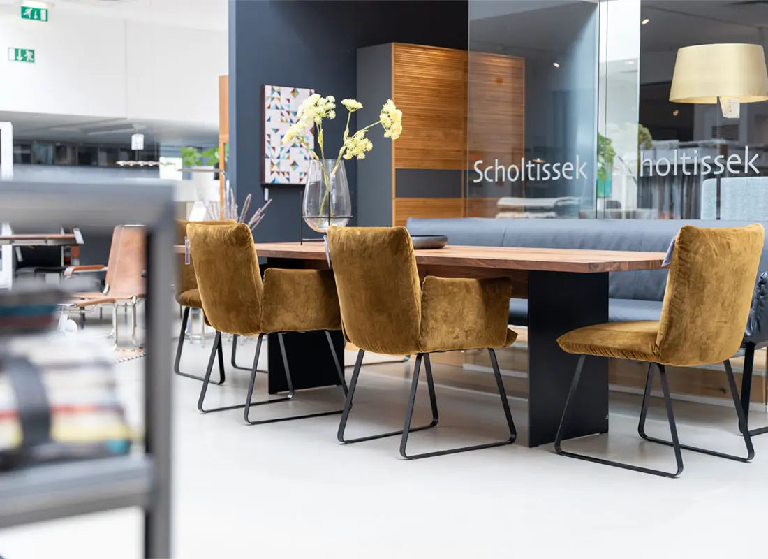 Drifte Wohnform Möbel von COR, Rolf Benz, Vitra