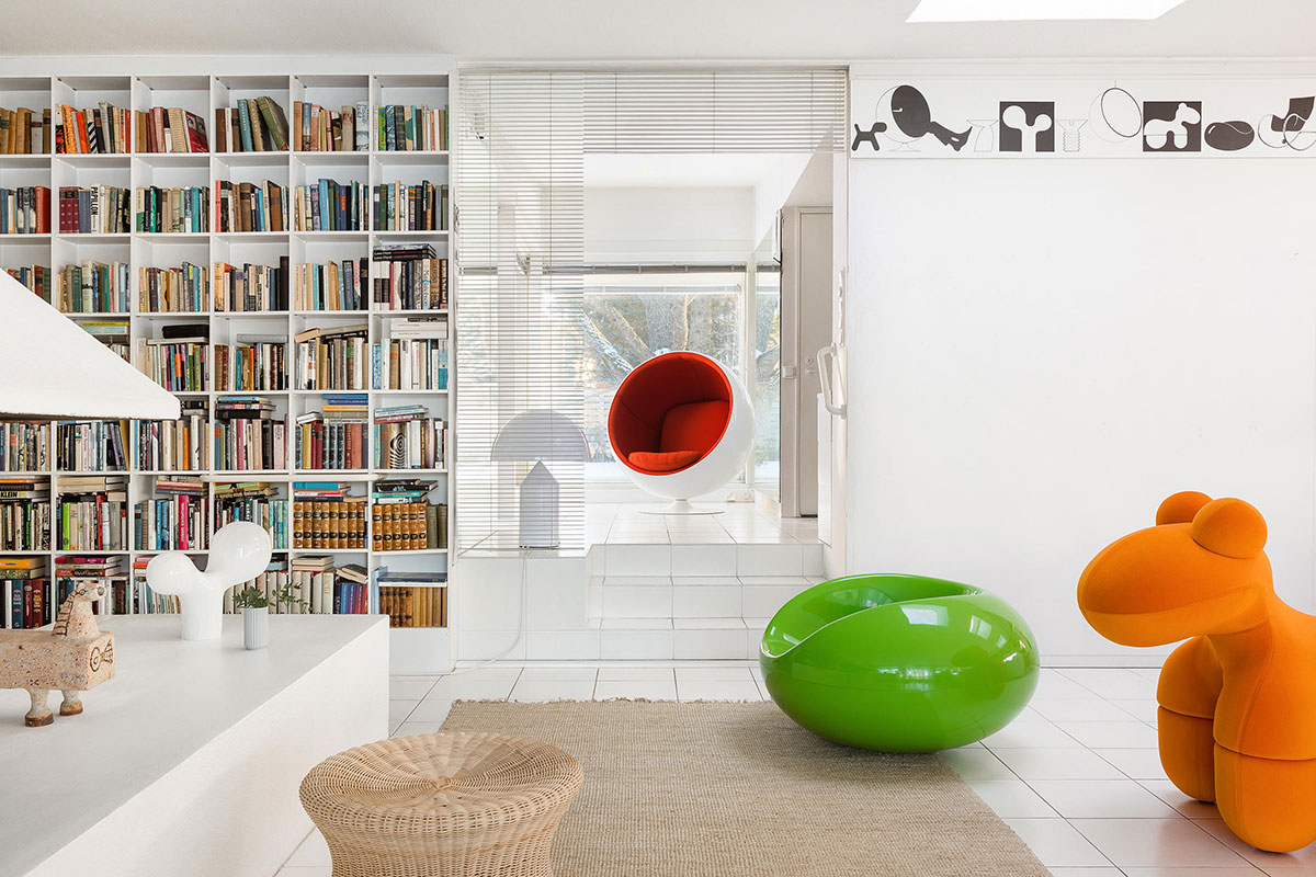Eero Aarnio Originals Pony