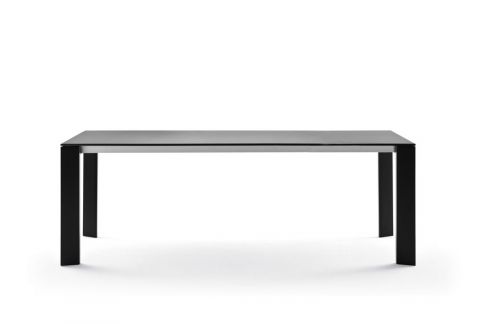 Zum Online-Shop
 Grande Arche Tisch