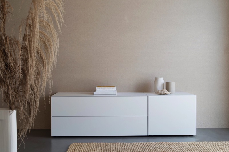 form1 connect Sideboards