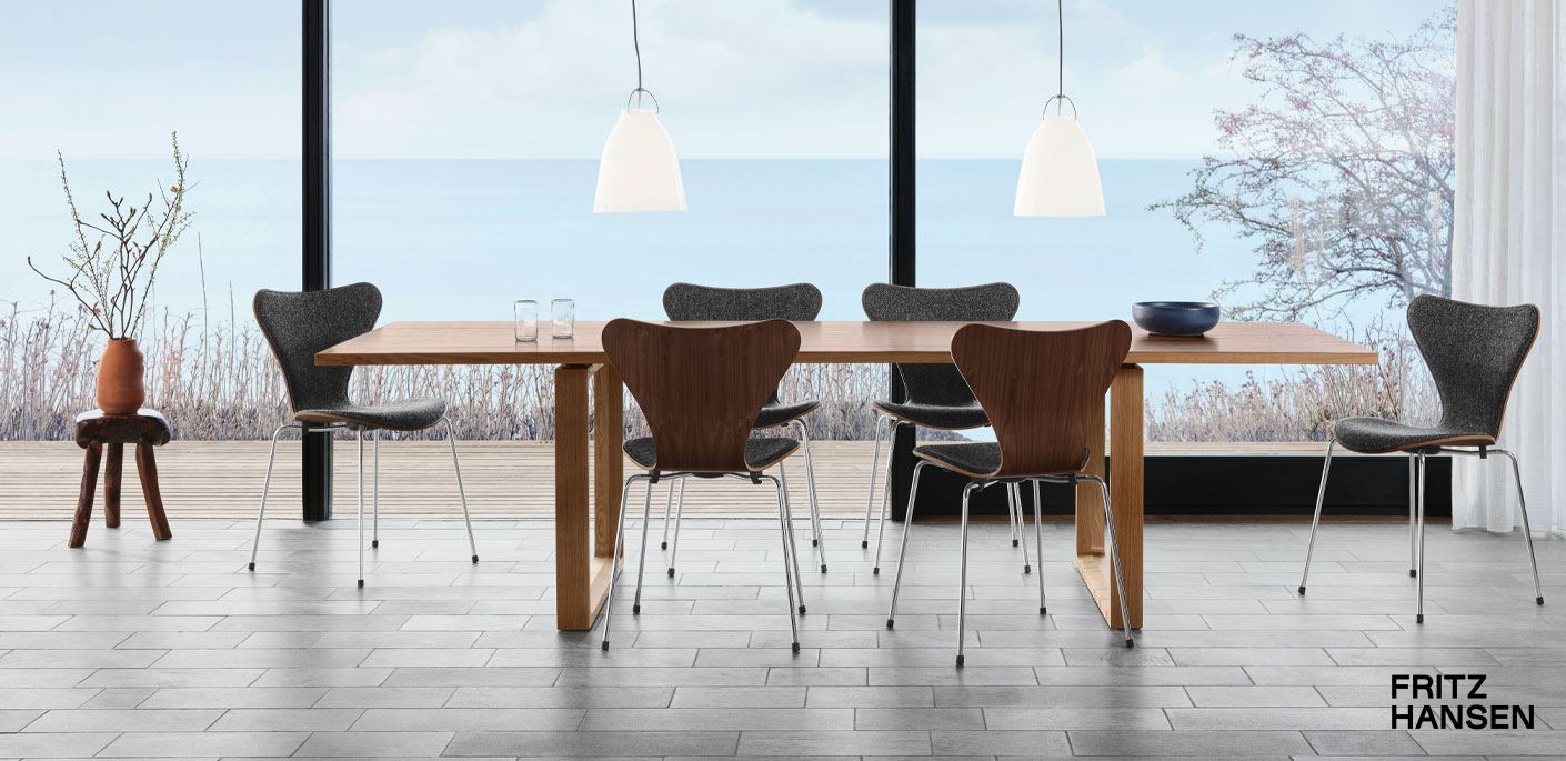 Fritz Hansen Series 7™