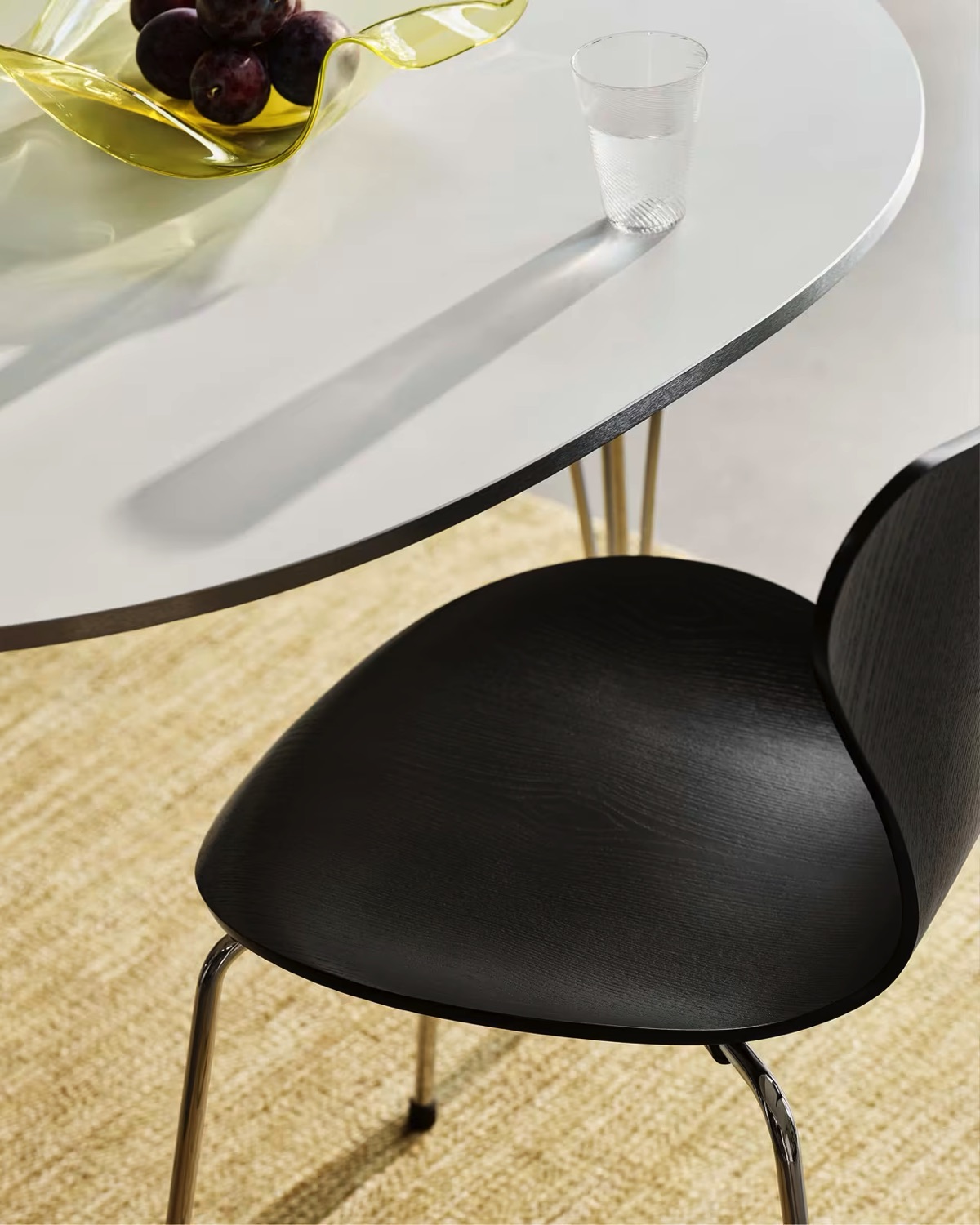 Fritz Hansen Superellipse™
