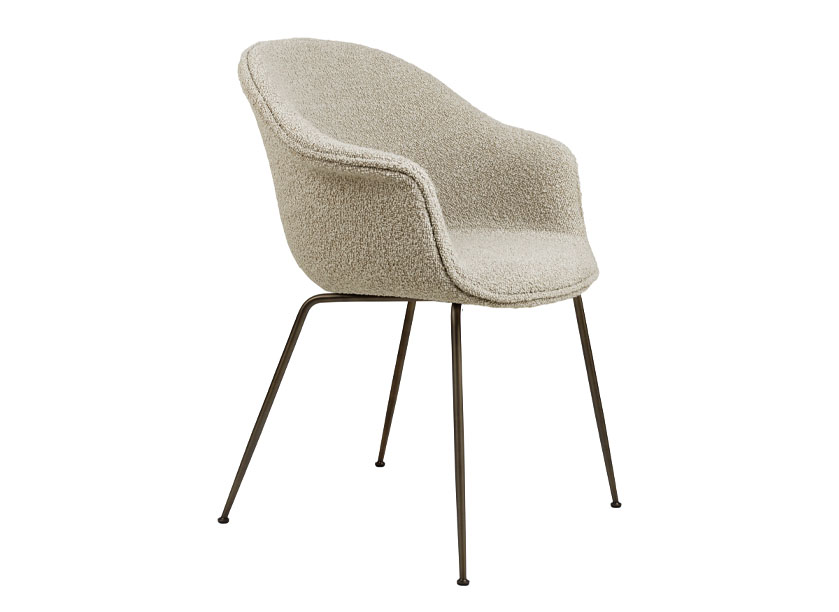 GUBI Bat Stuhl GUBI Bat Stuhl