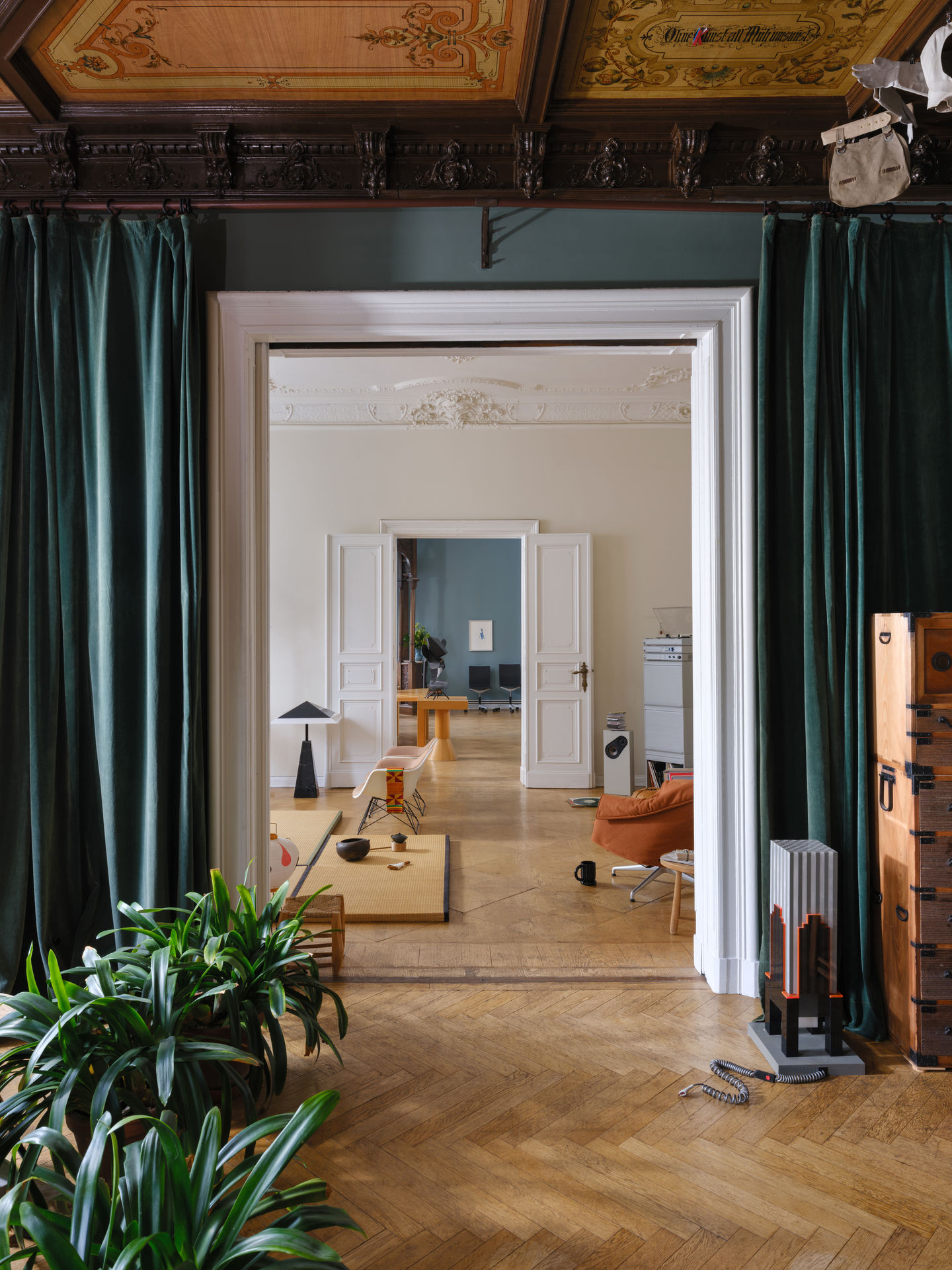 Vitra - Home Stories for Winter - Sebastian Soukup