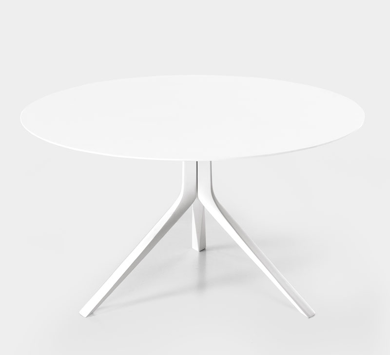 Kristalia Tisch Oops