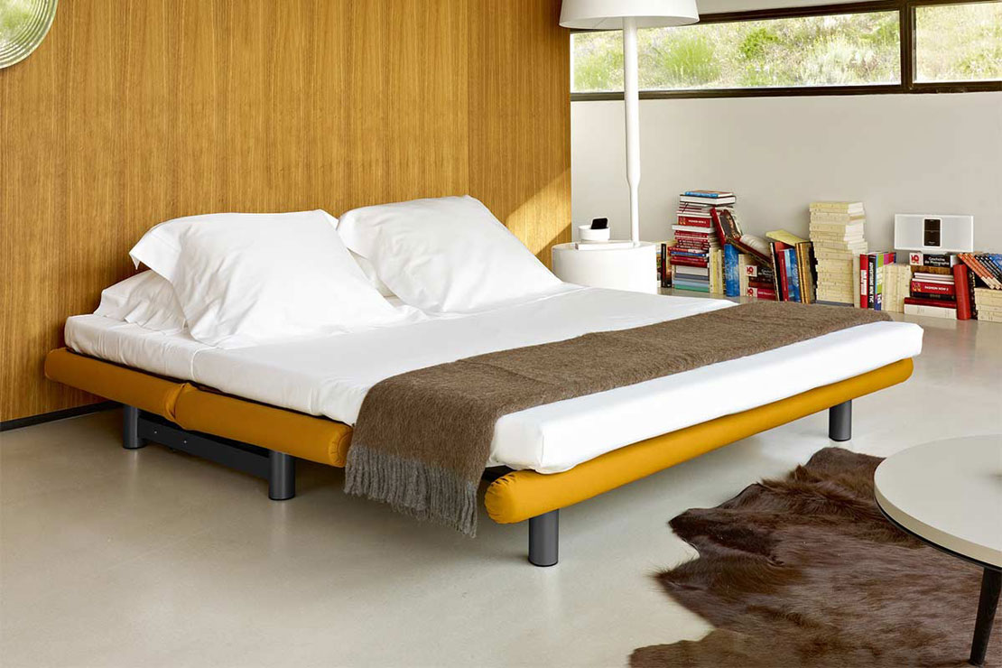 MULTY Schlafsofa von Ligne Roset