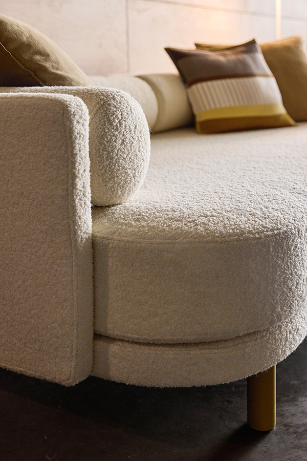 Möller Design Caja Daybed