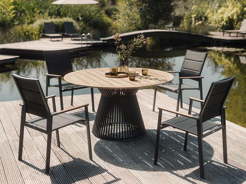 Niehoff Garden ACORE Tisch
