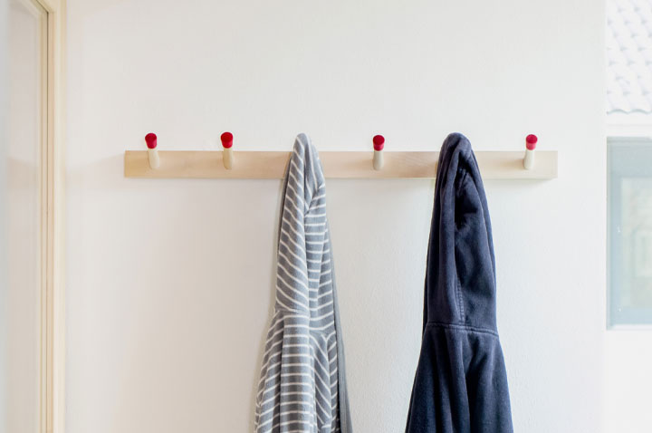 Nils Holger Moormann Garderobe Pin Coat