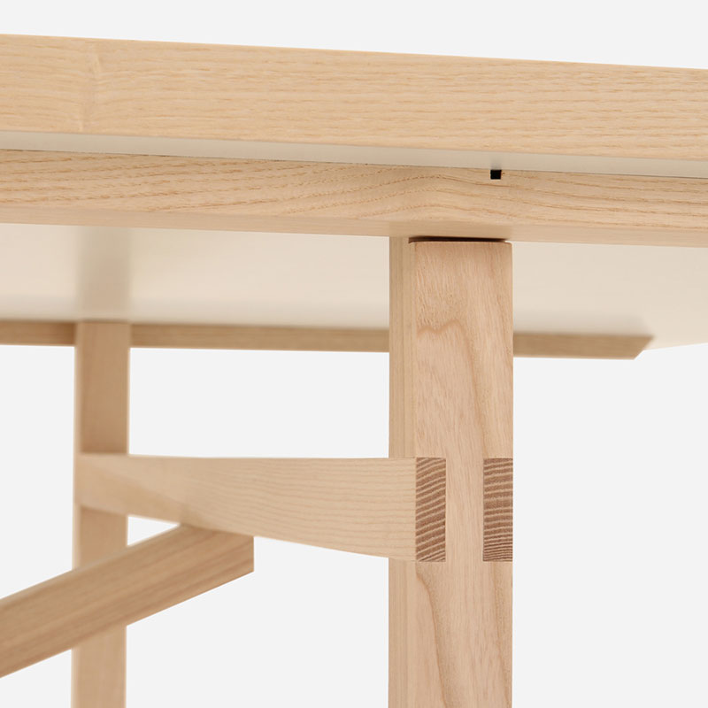 Nils Holger Moormann Tisch Egon