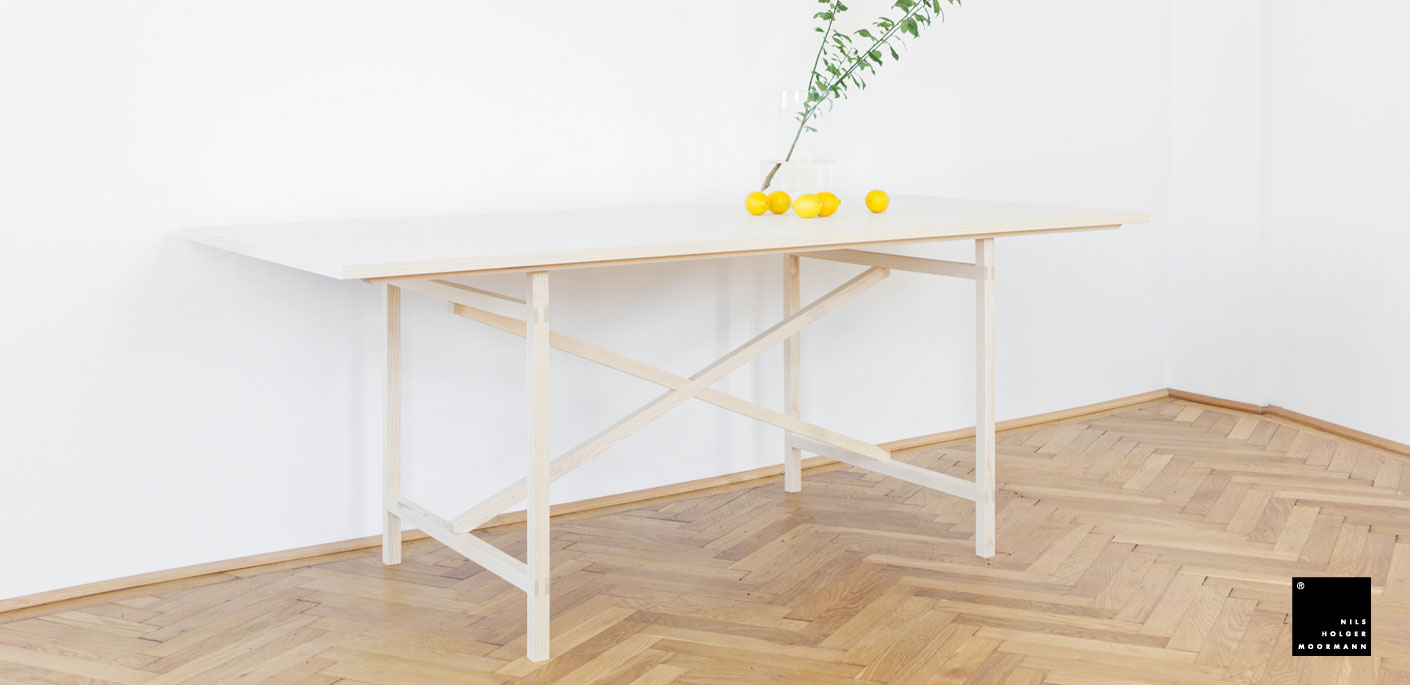 Nils Holger Moormann Tisch Egon