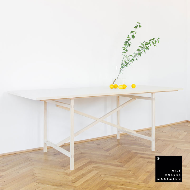Nils Holger Moormann Tisch Egon