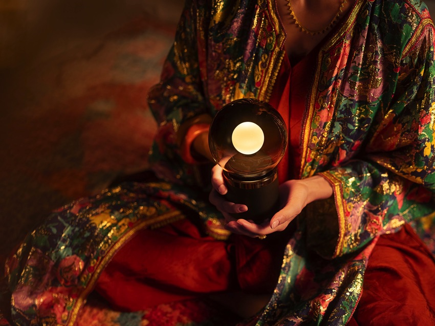 Occhio Luna pura Occhio Luna pura