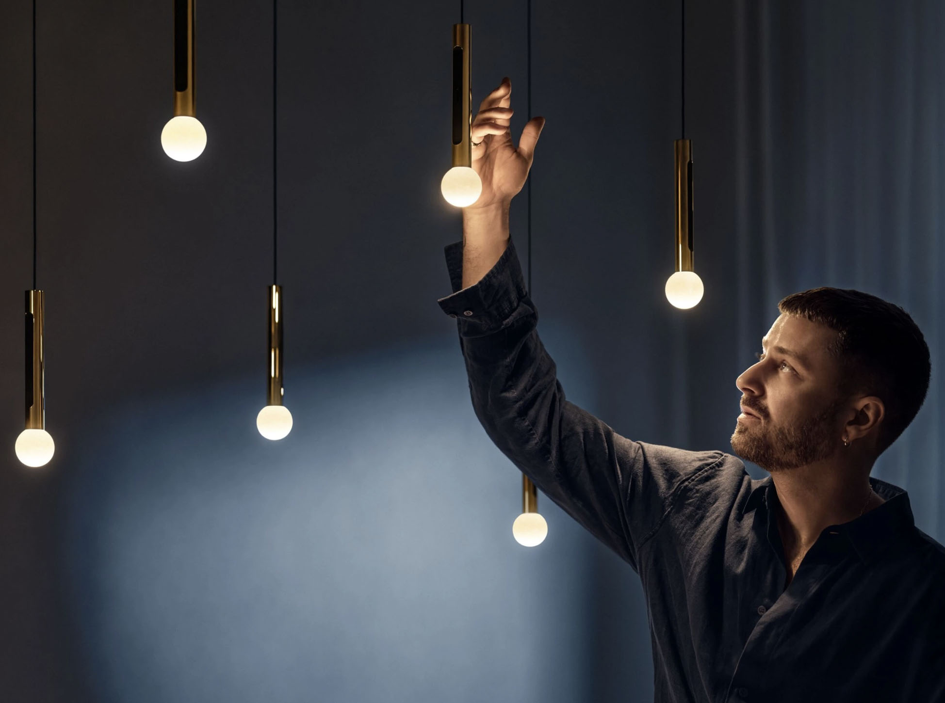 Occhio touchless control Occhio touchless control