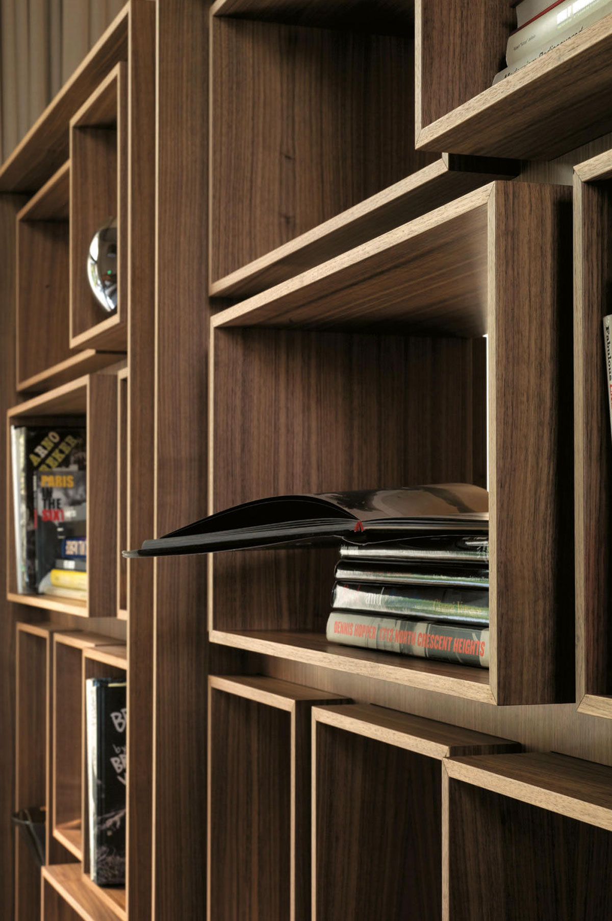 First Bücherregal von Porada First Bücherregal von Porada