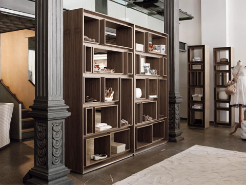 First Bücherregal von Porada