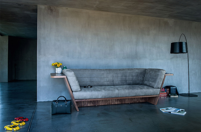 DYNAMIK Sofa