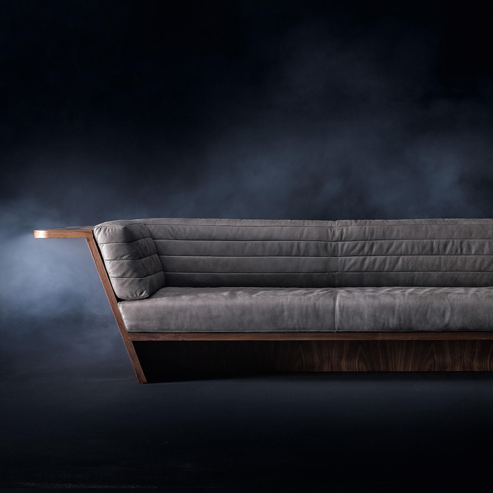 Riva 1920 - Sofa DYNAMIK