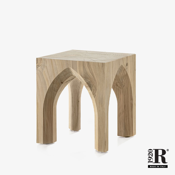 Riva 1920 Hocker Notre Dame