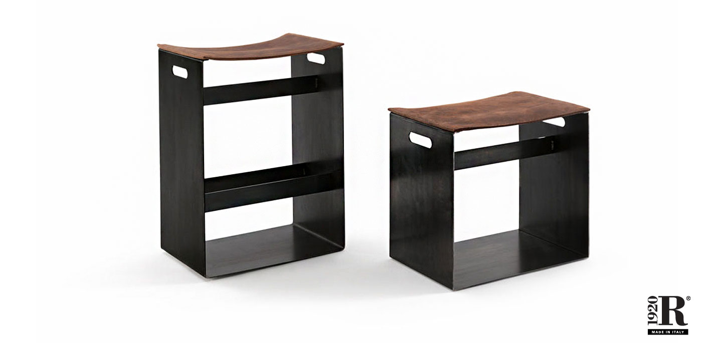 Riva 1920 Hocker Barney