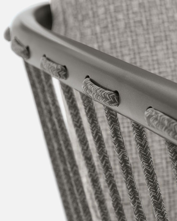 Rolf Benz YOKO. At home - outside.