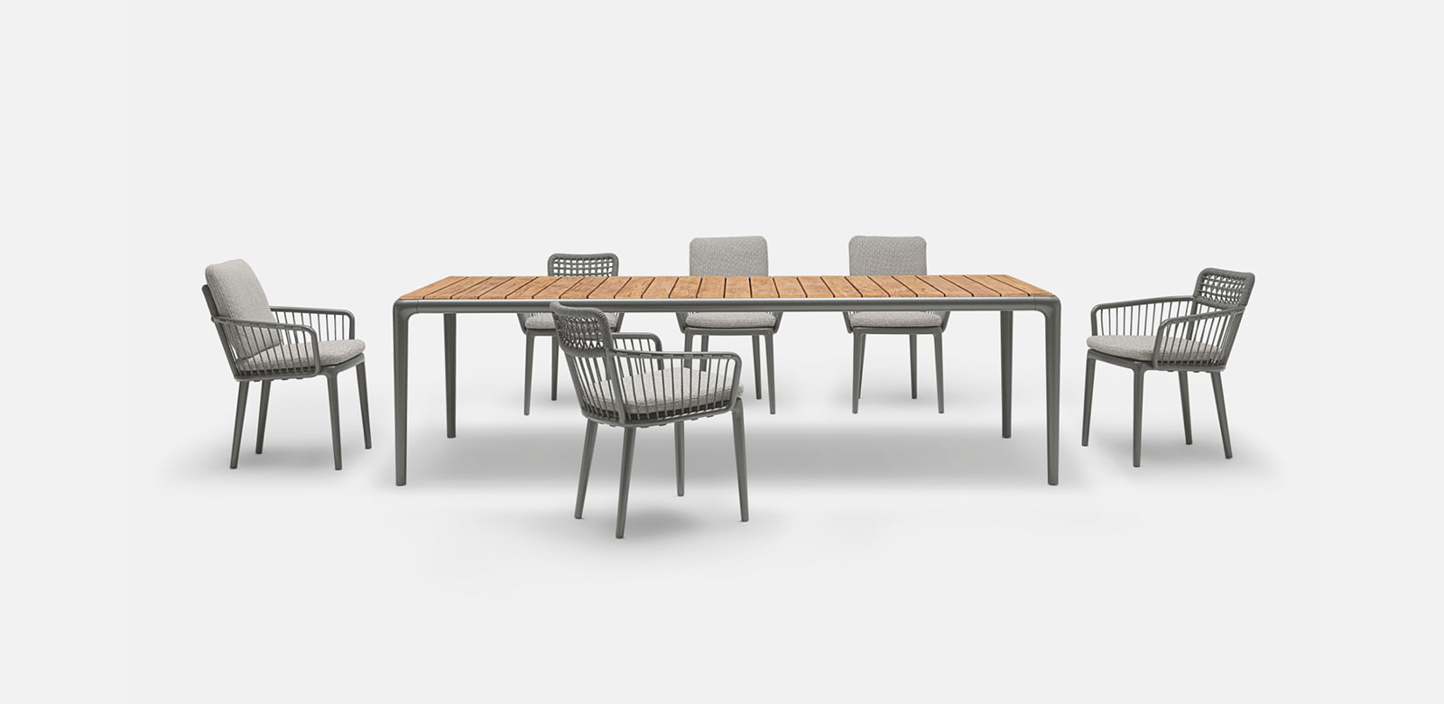 Rolf Benz YOKO. At home - outside. Rolf Benz YOKO. At home - outside.