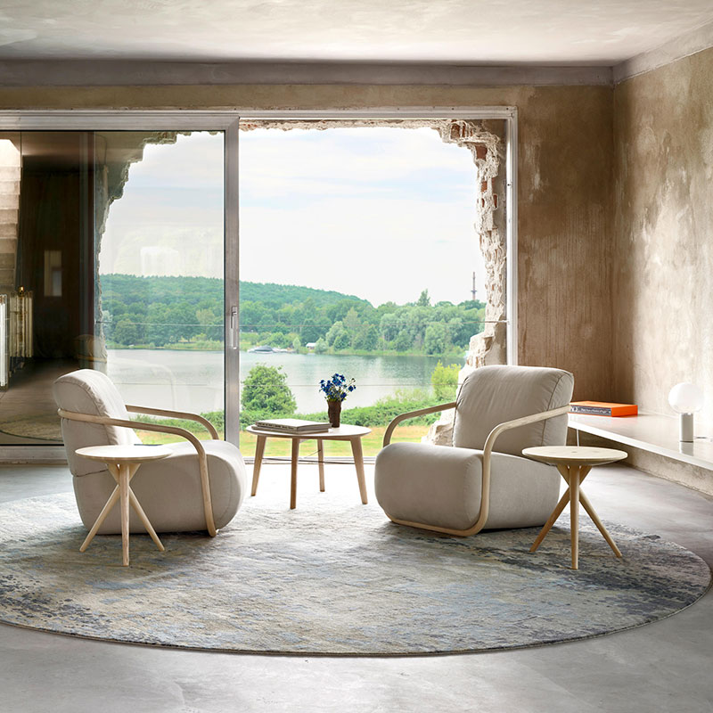 Thonet Sofa und Sessel 2002 / C001