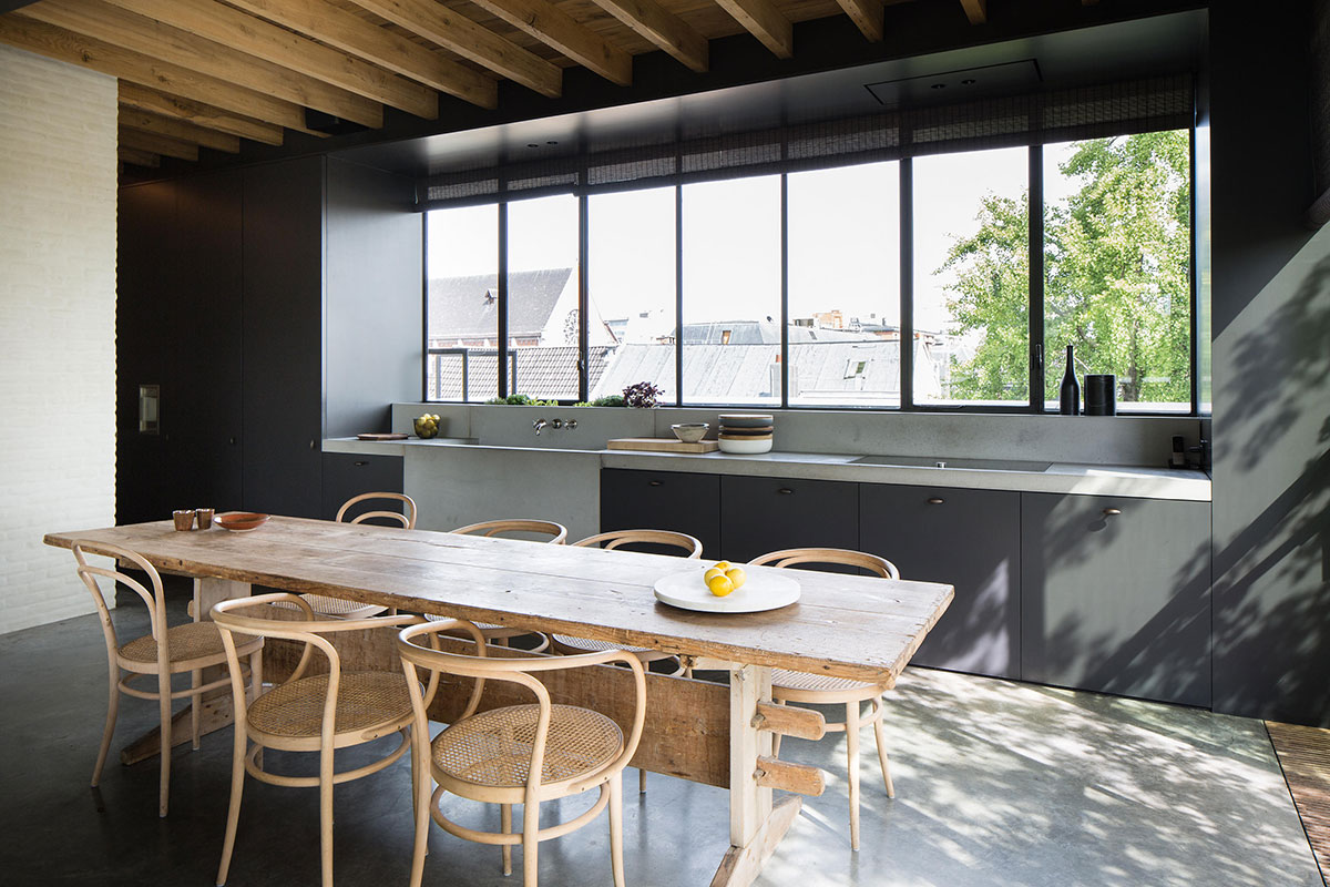 Thonet 209 Bugholzarmlehnenstuhl