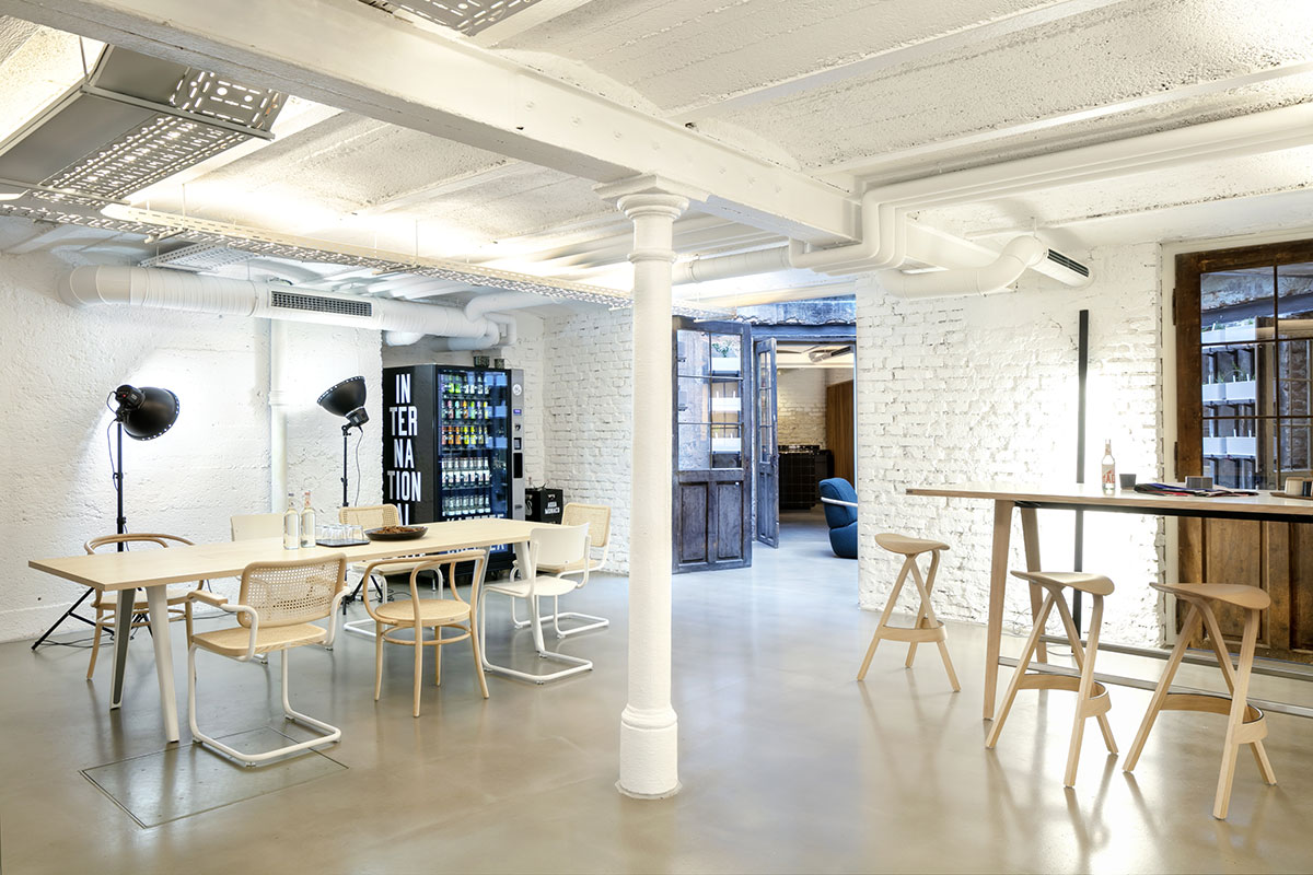 Thonet Besprechungstisch 1500 Thonet Besprechungstisch 1500