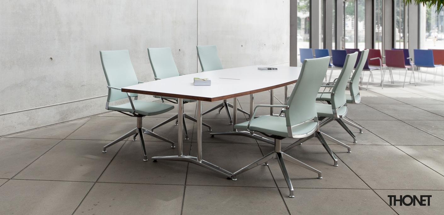 Thonet Bürostühle