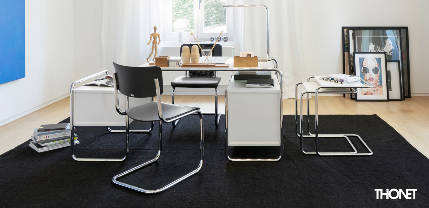 Thonet Schreibtische