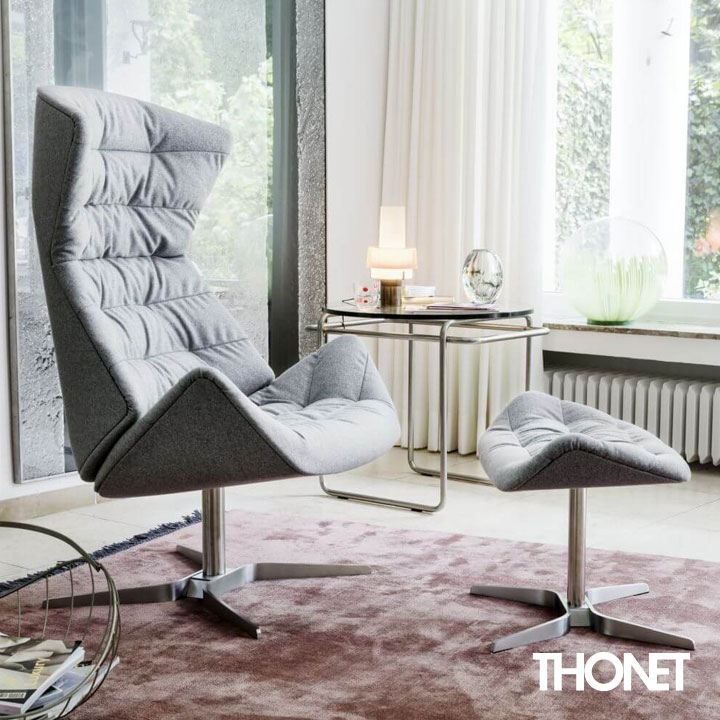Thonet Bugholzmöbel und Stahlrohrklassiker der Bauhaus-Zeit