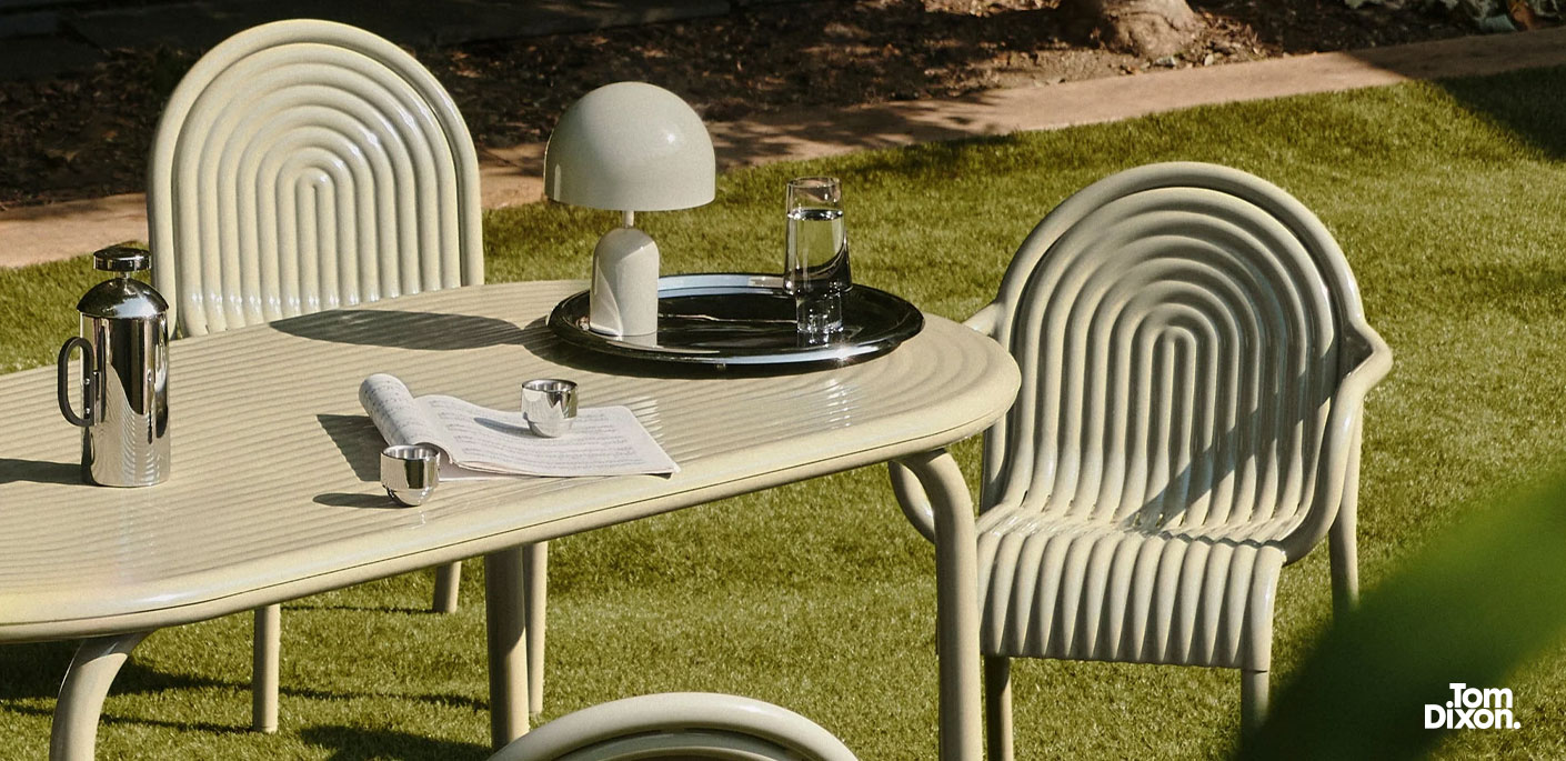 Tom Dixon – GROOVE Outdoor Möbel 