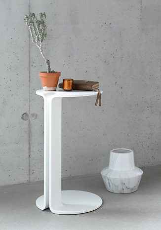 Twin Beistelltisch von COR Twin Beistelltisch von COR