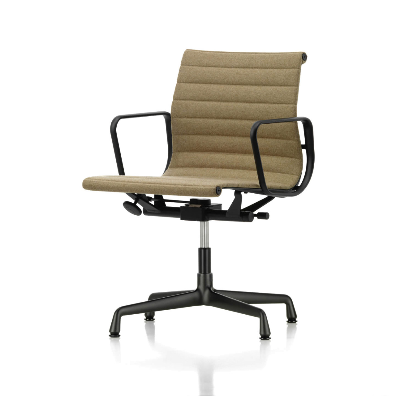 Aluminium Chair EA
