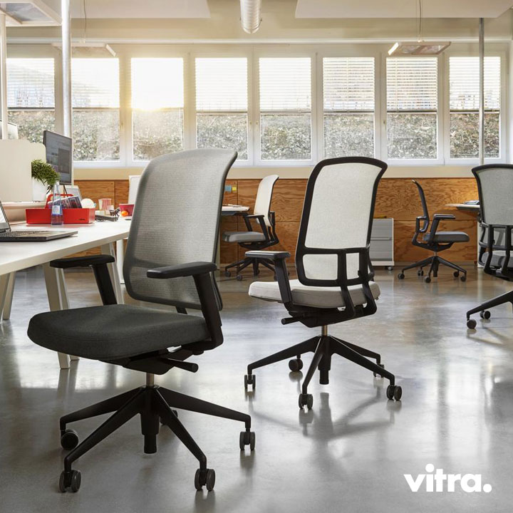 Vitra Am Chair
