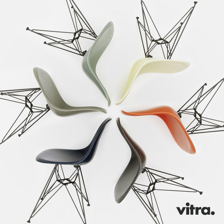 Vitra Eames Fiberglass Chair