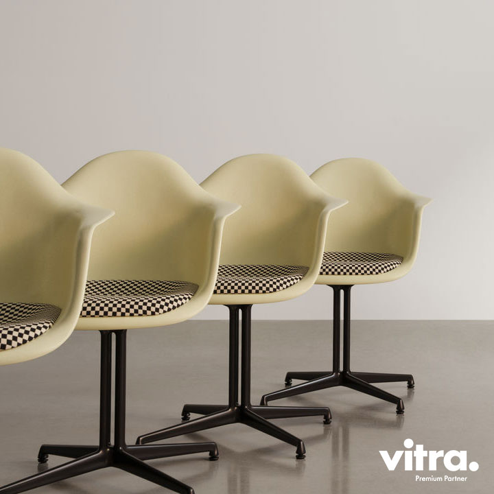 Vitra – Eames Plastic Armchair RE DAL Fonda