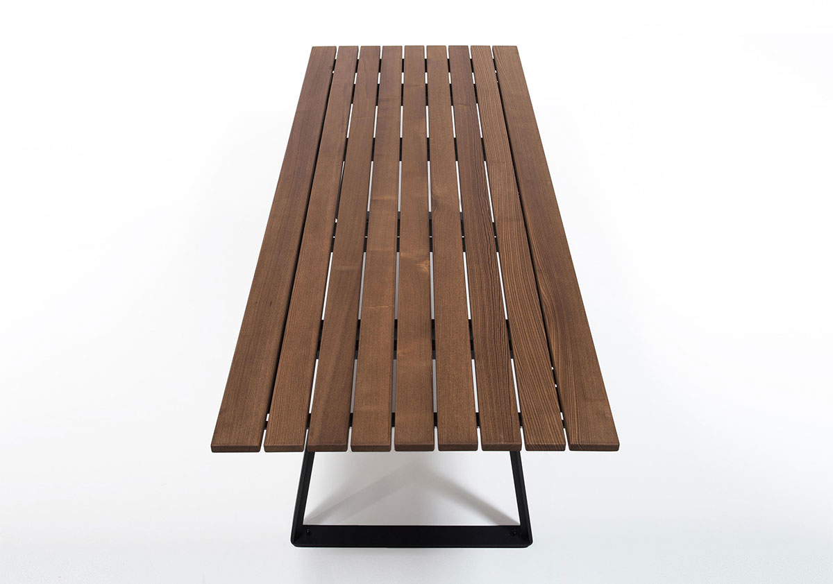 UKU Tisch von Volker Weiss UKU Tisch von Volker Weiss