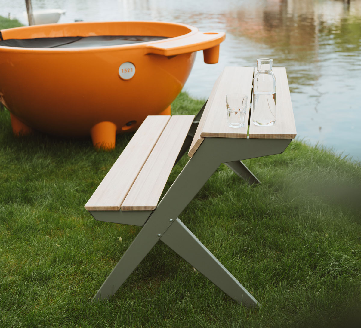 Weltevree Tablebench