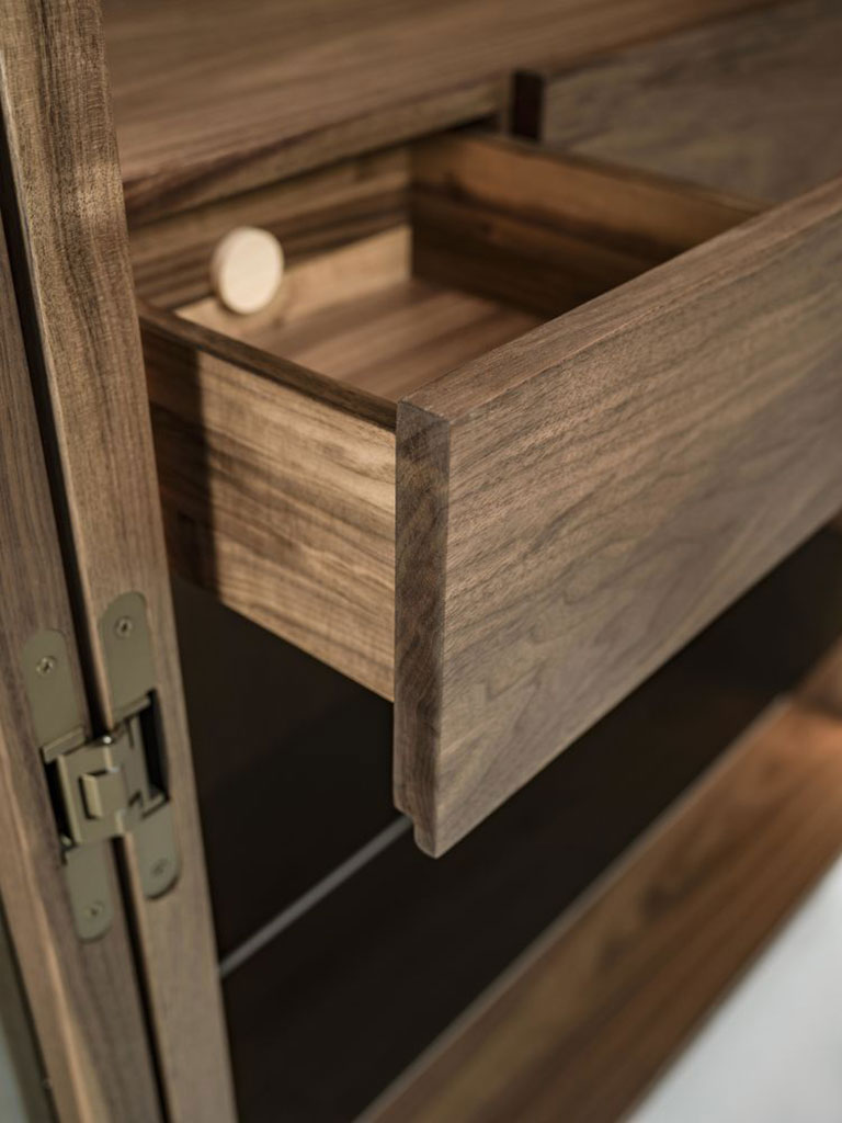 Riva 1920 Schrank Vitrea 1 E 2 Riva 1920 Schrank Vitrea 1 E 2