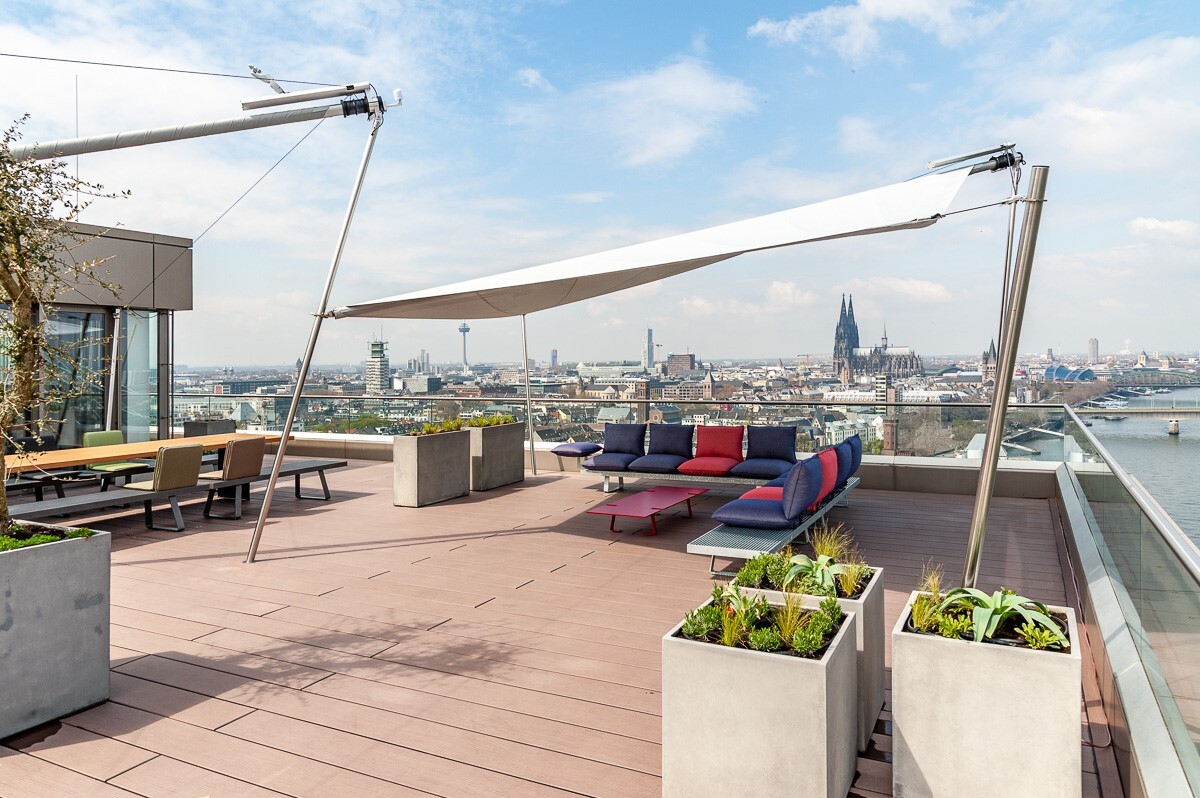 SunSails and outdoor Projekt by Volker Weiss / Foto: Reinhold Janowitz SunSails and outdoor Projekt by Volker Weiss